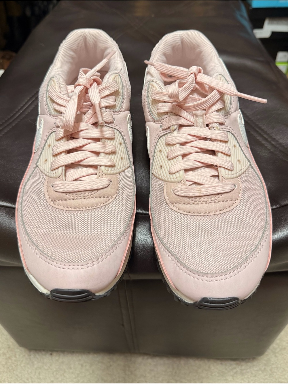 Women’s Nike Air Max Pink size 7.5